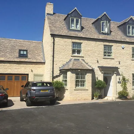 Oliver'S Studio At Oliver'S Yard Shipton under Wychwood Exterior photo